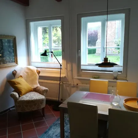 Ferienwohnung Im Historischen Zentrum 25562 Weener Buitenkant foto